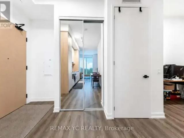 For Rent 2 Bedroom Apartment Vaughan ON DS104224751
