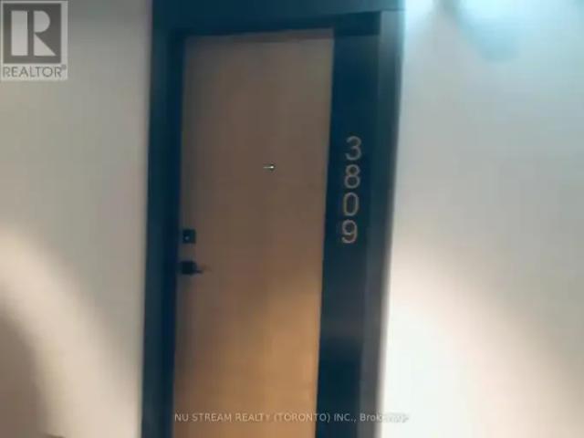 For Rent 2 Bedroom Apartment Vaughan ON DS104257413