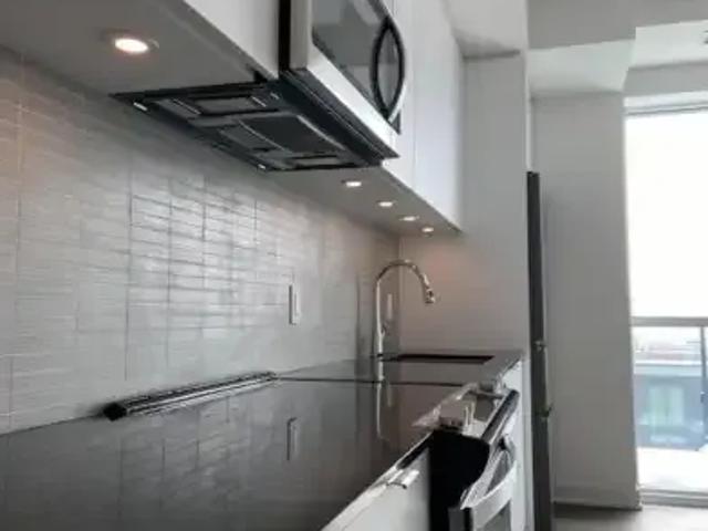 For Rent 2 Bedroom Apartment Vaughan ON DS105565546