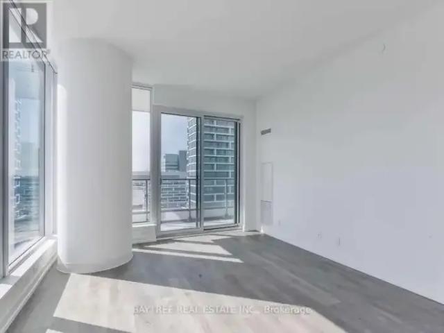 For Rent 2 Bedroom Apartment Vaughan ON DS105004919