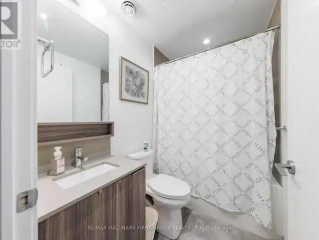 For Rent 2 Bedroom Apartment Vaughan ON DS105135700