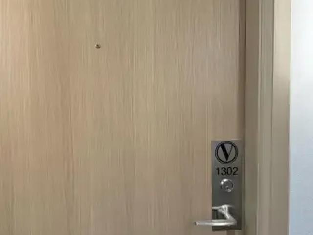 For Rent 2 Bedroom Apartment Vaughan ON DS105151066