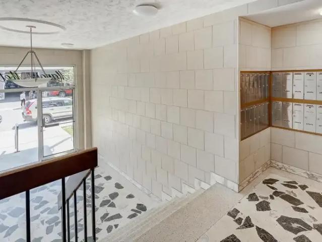 For Rent 2 Bedroom Apartment Verdun QC DLS98669763