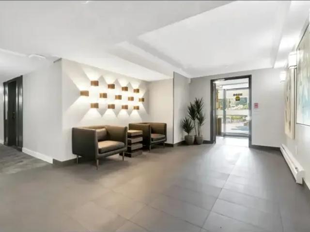 For Rent 2 Bedroom Apartment Victoria BC DS94985322