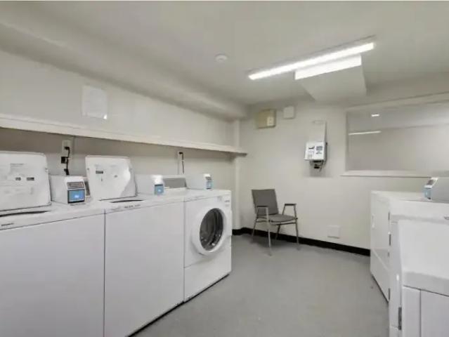 For Rent 2 Bedroom Apartment Victoria BC DS99505083