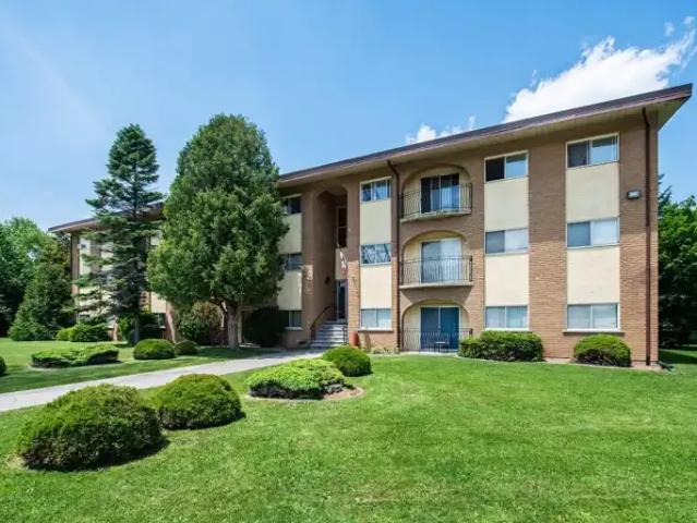 For Rent 2 Bedroom Apartment Waterloo ON DLS100227004