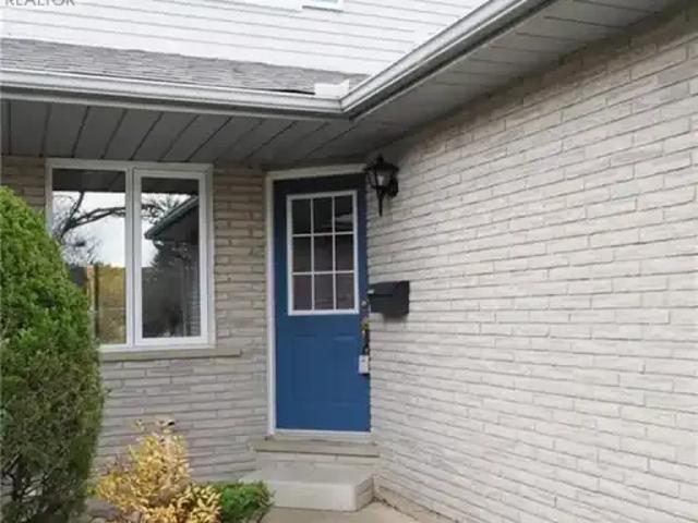 For Rent 2 Bedroom Apartment Waterloo ON DLS102578974