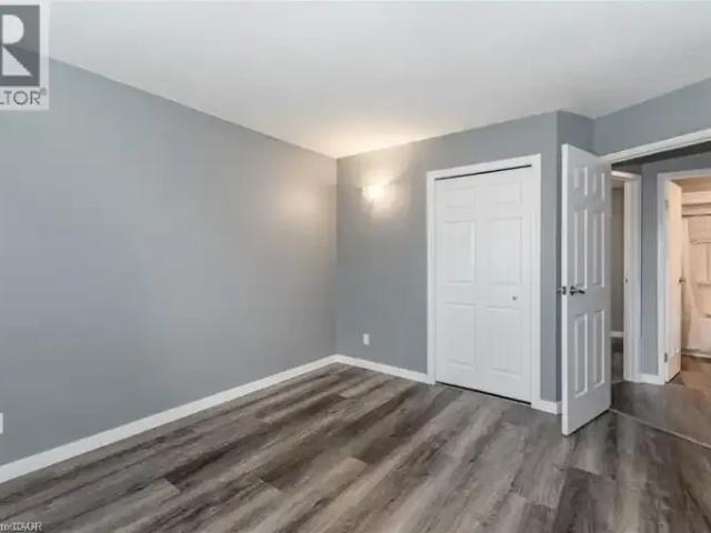 For Rent 2 Bedroom Apartment Waterloo ON DLS102701650