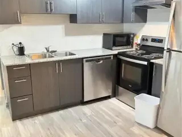 For Rent 2 Bedroom Apartment Waterloo ON DS104036422