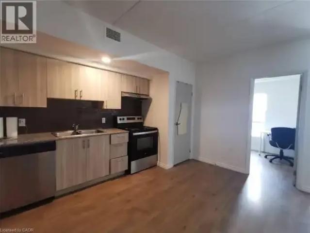 For Rent 2 Bedroom Apartment Waterloo ON DS104598514