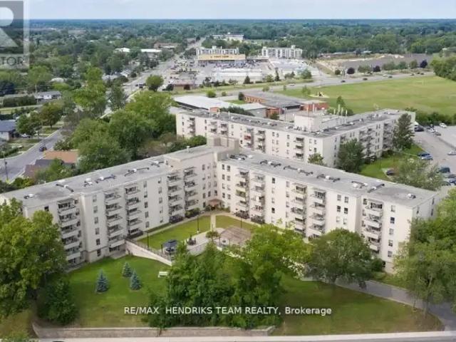 For Rent 2 Bedroom Apartment Welland ON DS102701659