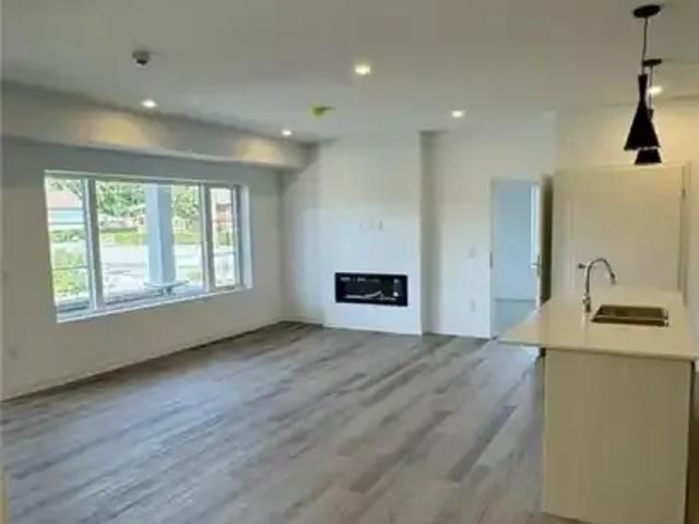For Rent 2 Bedroom Apartment Welland ON DS102113876
