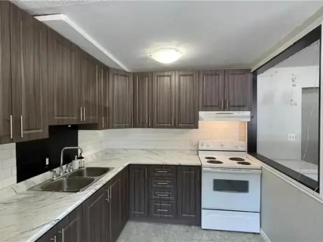For Rent 2 Bedroom Apartment Welland ON DS104257383