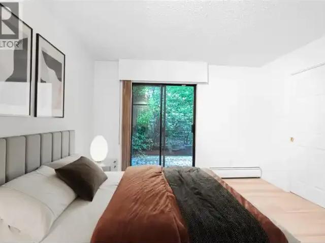 For Rent 2 Bedroom Apartment West Vancouver BC DS102339277