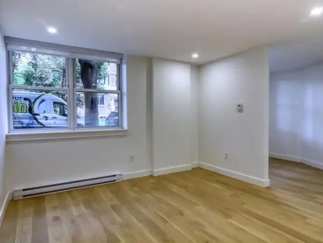 For Rent 2 Bedroom Apartment Westmount QC DLS92783096