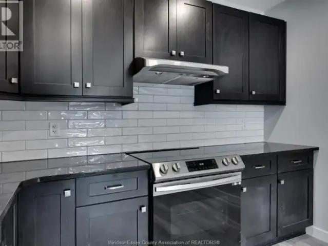 For Rent 2 Bedroom Apartment Windsor ON DLS100527561