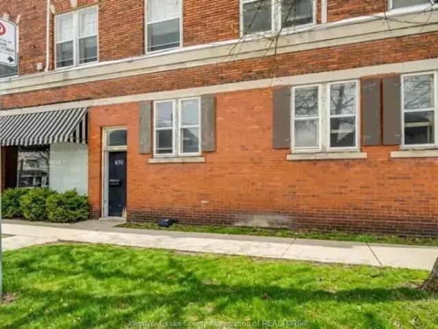 For Rent 2 Bedroom Apartment Windsor ON DLS101878603