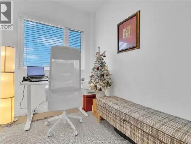 For Rent 2 Bedroom Apartment Windsor ON DS100809865