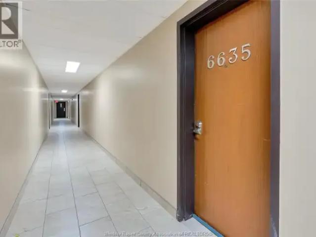 For Rent 2 Bedroom Apartment Windsor ON DS101789922