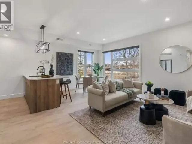 For Rent 2 Bedroom Apartment Windsor ON DS101827993