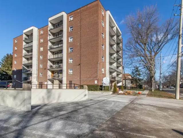 For Rent 2 Bedroom Apartment Windsor ON DS101876968