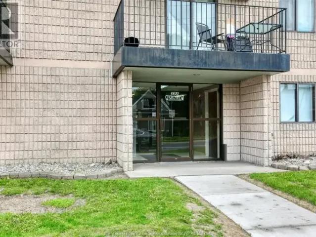 For Rent 2 Bedroom Apartment Windsor ON DS101948574