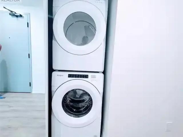 For Rent 2 Bedroom Apartment Windsor ON DS102715535