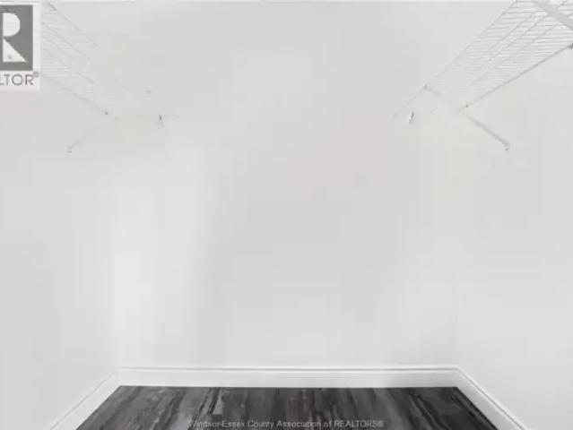 For Rent 2 Bedroom Apartment Windsor ON DS102883782