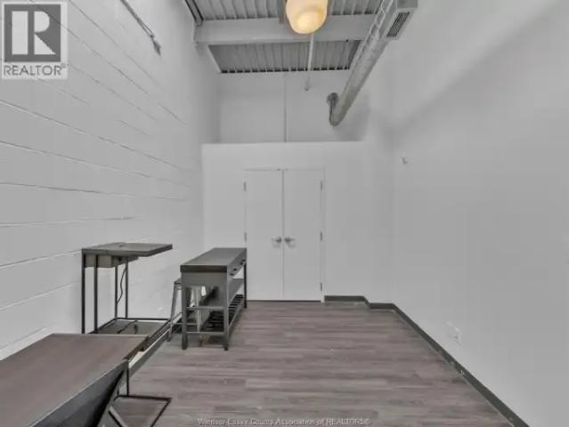For Rent 2 Bedroom Apartment Windsor ON DS102883787