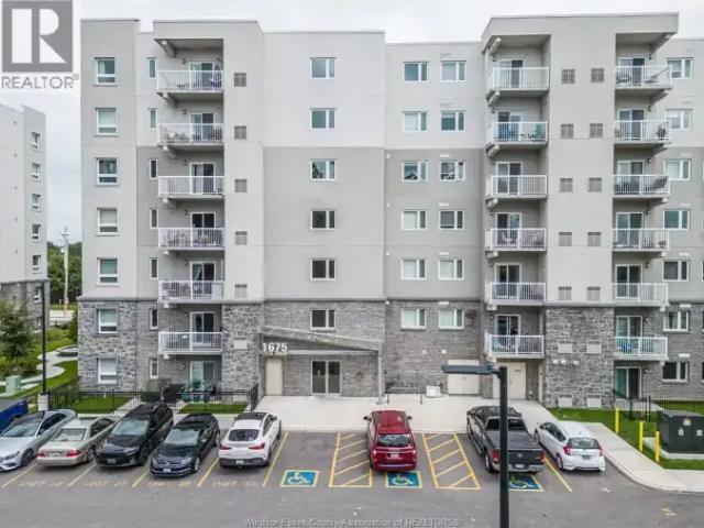 For Rent 2 Bedroom Apartment Windsor ON DS103879755