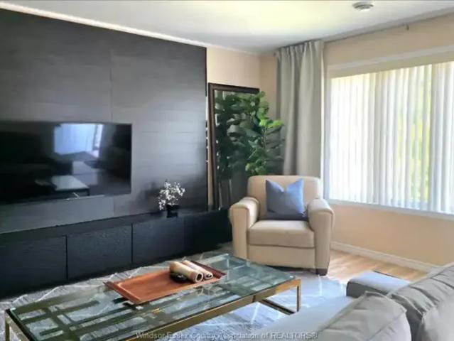 For Rent 2 Bedroom Apartment Windsor ON DS103958868