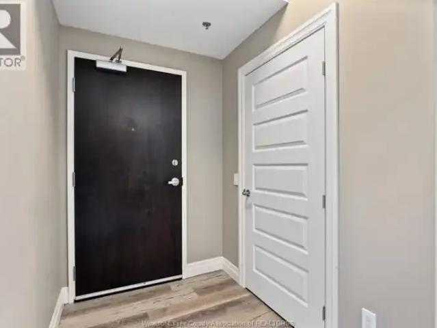 For Rent 2 Bedroom Apartment Windsor ON DS104471179