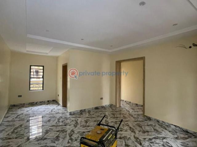 For rent: 2 bedroom Block Of Flats Carlton Gate Estate Gra, Akobo Ibadan Oyo PID: 7PCASA | Private Property Nigeria