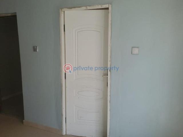 For rent: 2 bedroom Block Of Flats Ean 2brm At Alhaja Agbeke Str Ago Isolo Lagos Ago Palace Isolo Lagos PID: 9PCEBS | Private Property Nigeria