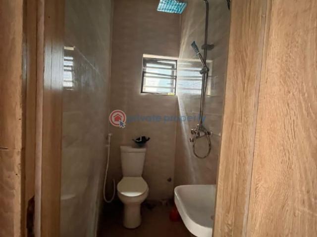 For rent: 2 bedroom Block Of Flats Olufemi Off Ogunlana Drive Ogunlana Surulere Lagos PID: 4PCCCG | Private Property Nigeria