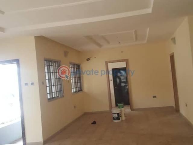 For rent: 2 bedroom Flat & Apartment Omole Phase 1 Ojodu Lagos PID: 2PBDTT | Private Property Nigeria