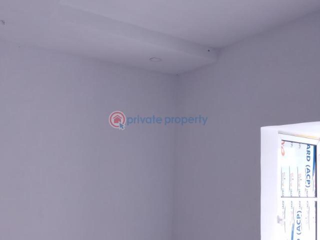 For rent: 2 bedroom Flat & Apartment Yaba Lagos PID: 8PCDFC | Private Property Nigeria