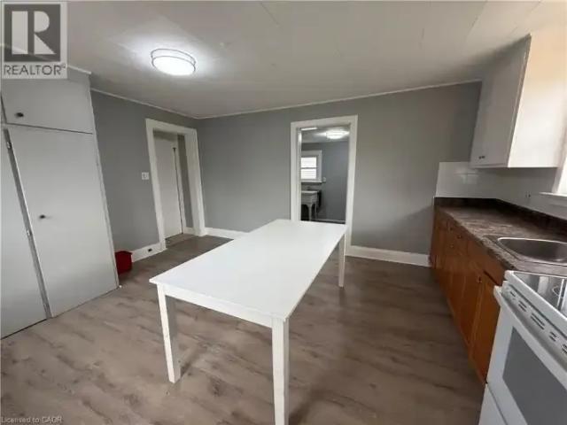 For Rent 2 Bedroom House Cambridge ON DLS101186206