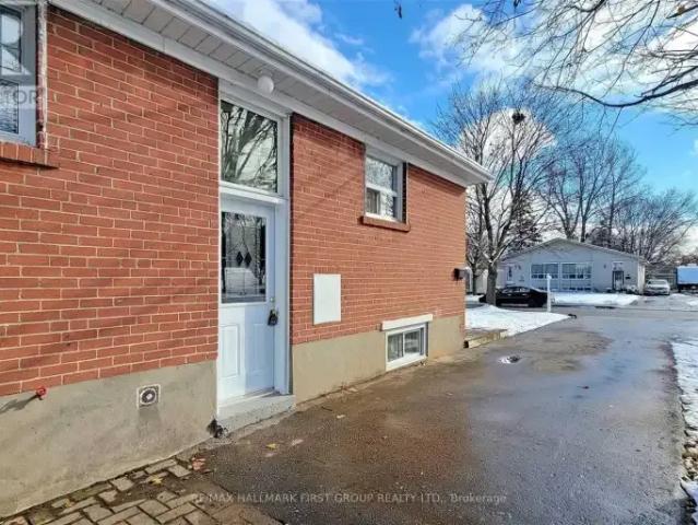 For Rent 2 Bedroom House Ajax ON DS104842079