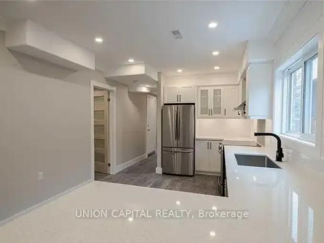 For Rent 2 Bedroom House Bradford West Gwillimbury ON DLS98956275
