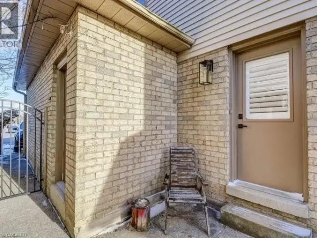 For Rent 2 Bedroom House Burlington ON DLS101585027