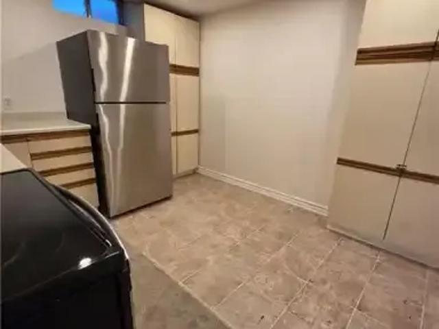 For Rent 2 Bedroom House Burlington ON DLS103091571
