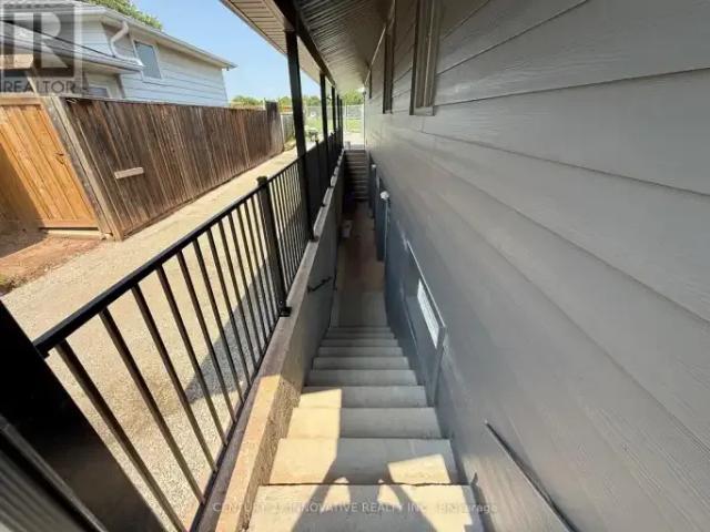 For Rent 2 Bedroom House Burlington ON DS105047627
