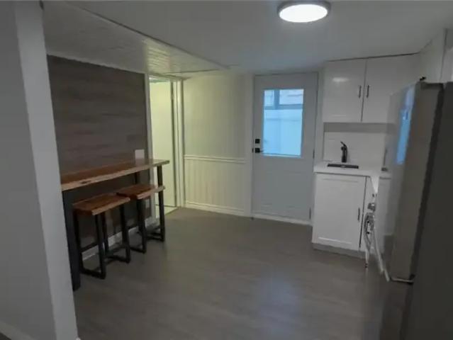 For Rent 2 Bedroom House Burlington ON DS105072072
