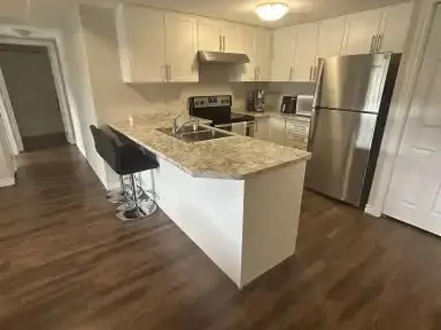 For Rent 2 Bedroom House Guelph ON DS104142594