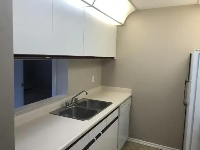 For Rent 2 Bedroom House Edmonton AB DS102846626