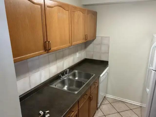 For Rent 2 Bedroom House Edmonton AB DS102846643