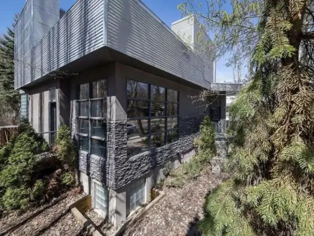 For Rent 2 Bedroom House Edmonton AB DS103243573