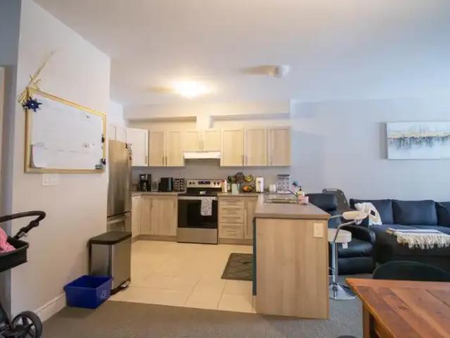 For Rent 2 Bedroom House Fort Erie ON DS102846409