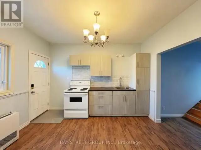 For Rent 2 Bedroom House Fort Erie ON DS103215906